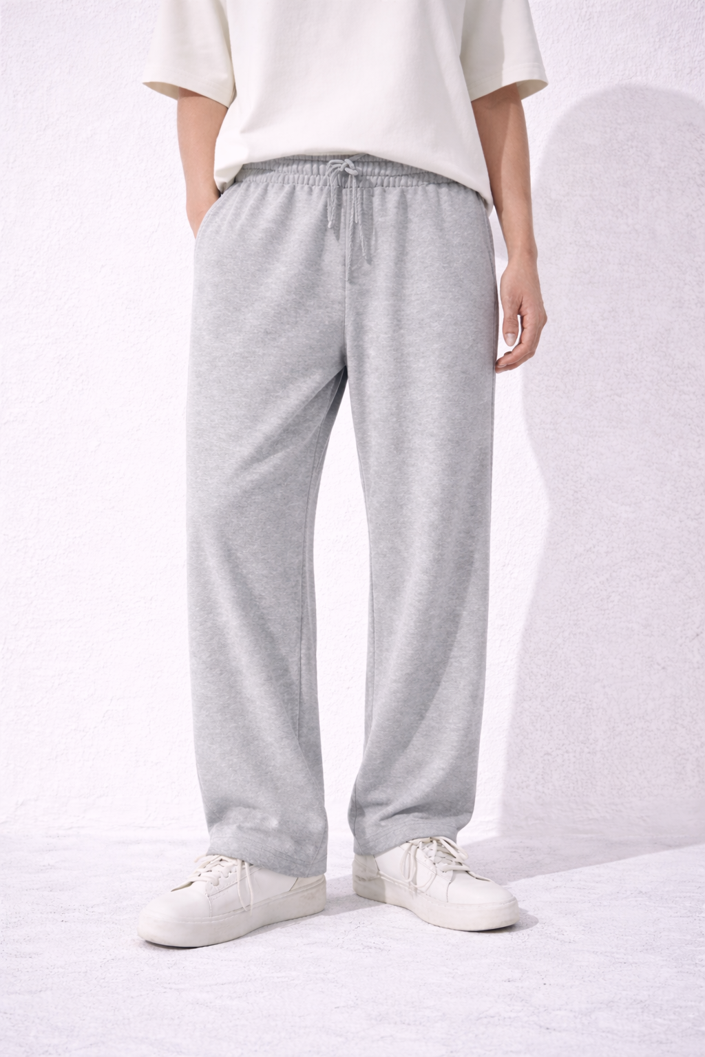 MADE WEAR WOMEN ESSENTIAL TROUSER - GREY